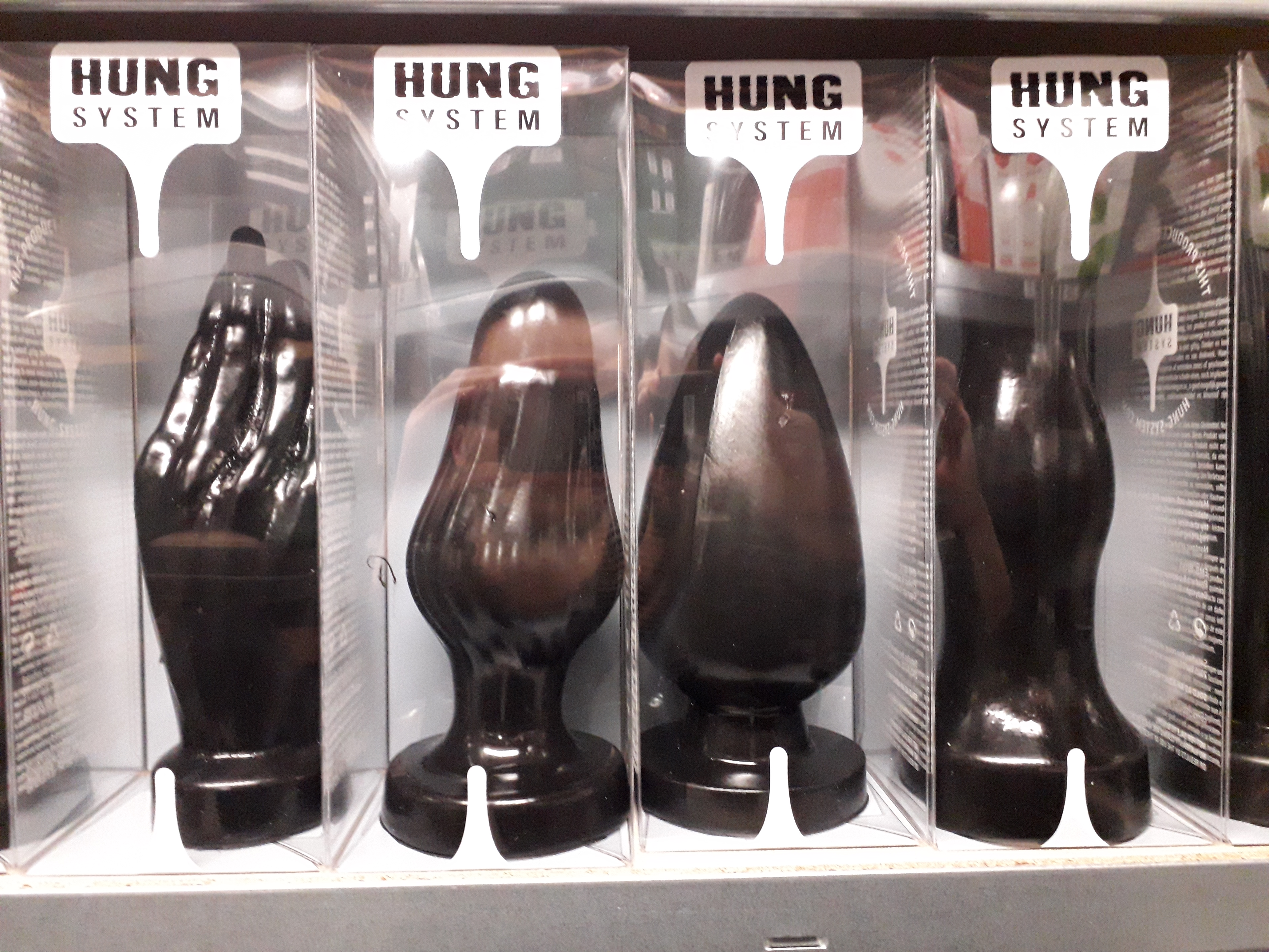 Collection des Godes Hung System dispo sur le shop gay